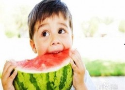 小小凡吃瓜星娱乐